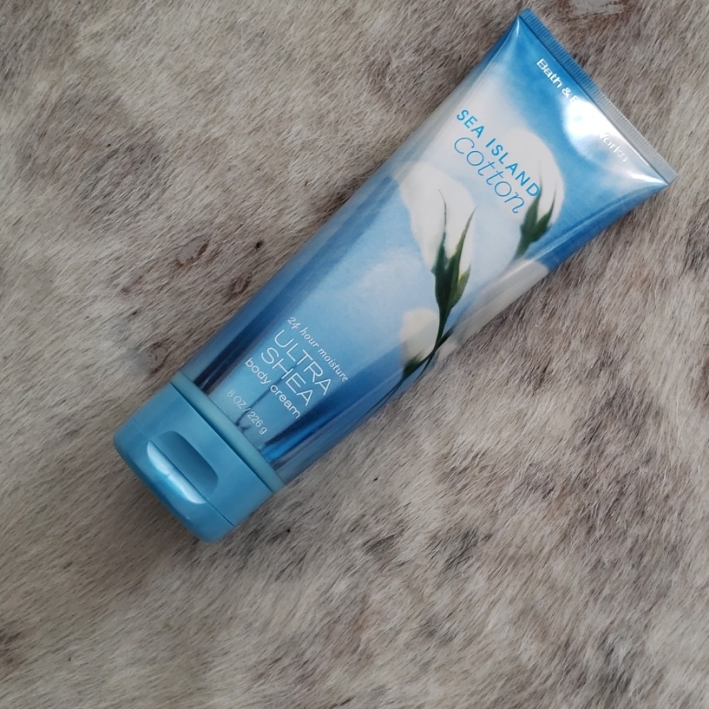 Bath & Body Works lotion